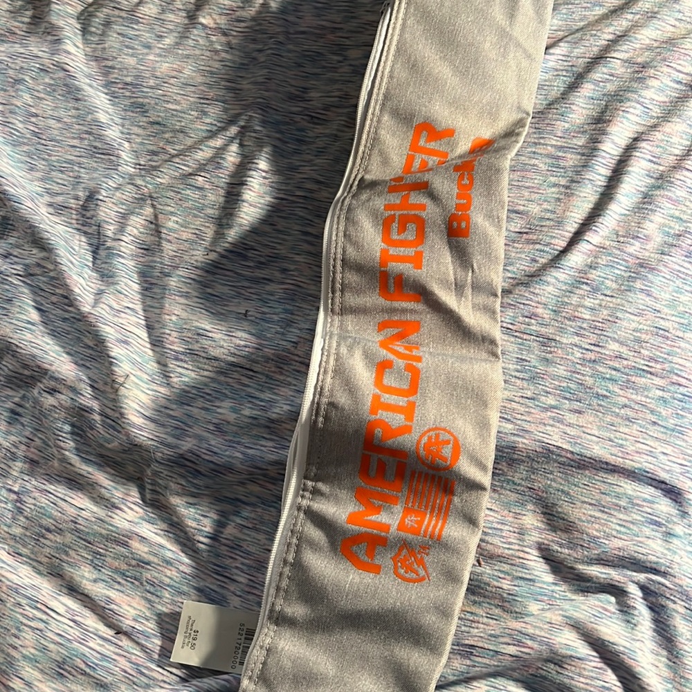 Insulated crossbody can/bottle holder